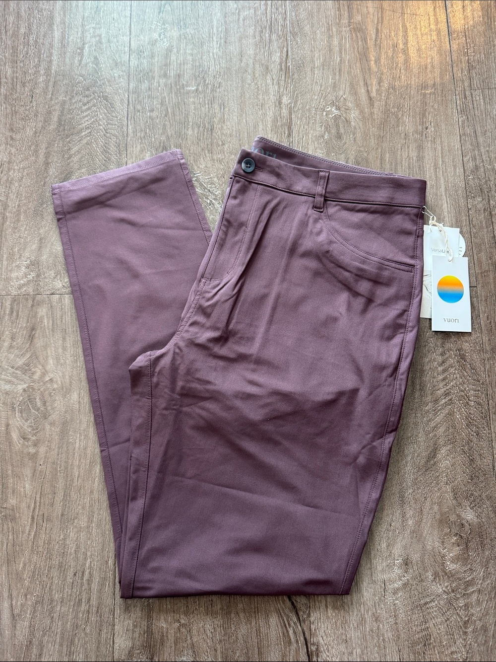 VUORI Meta Pant Athletic Slim 32" Chestnut Men’s Size 38 NWT Performance Pants